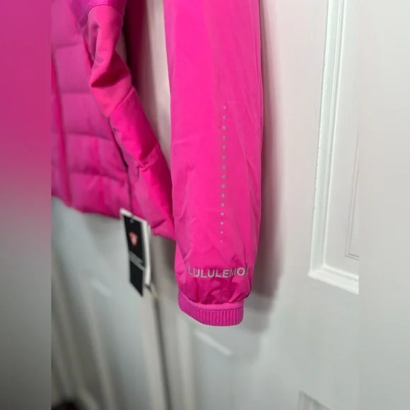 Lululemon 🍋 Down For It All Jacket Sonic Pink Sz 4